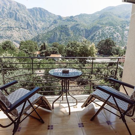 Zoi Apartment Kotor Luaran gambar
