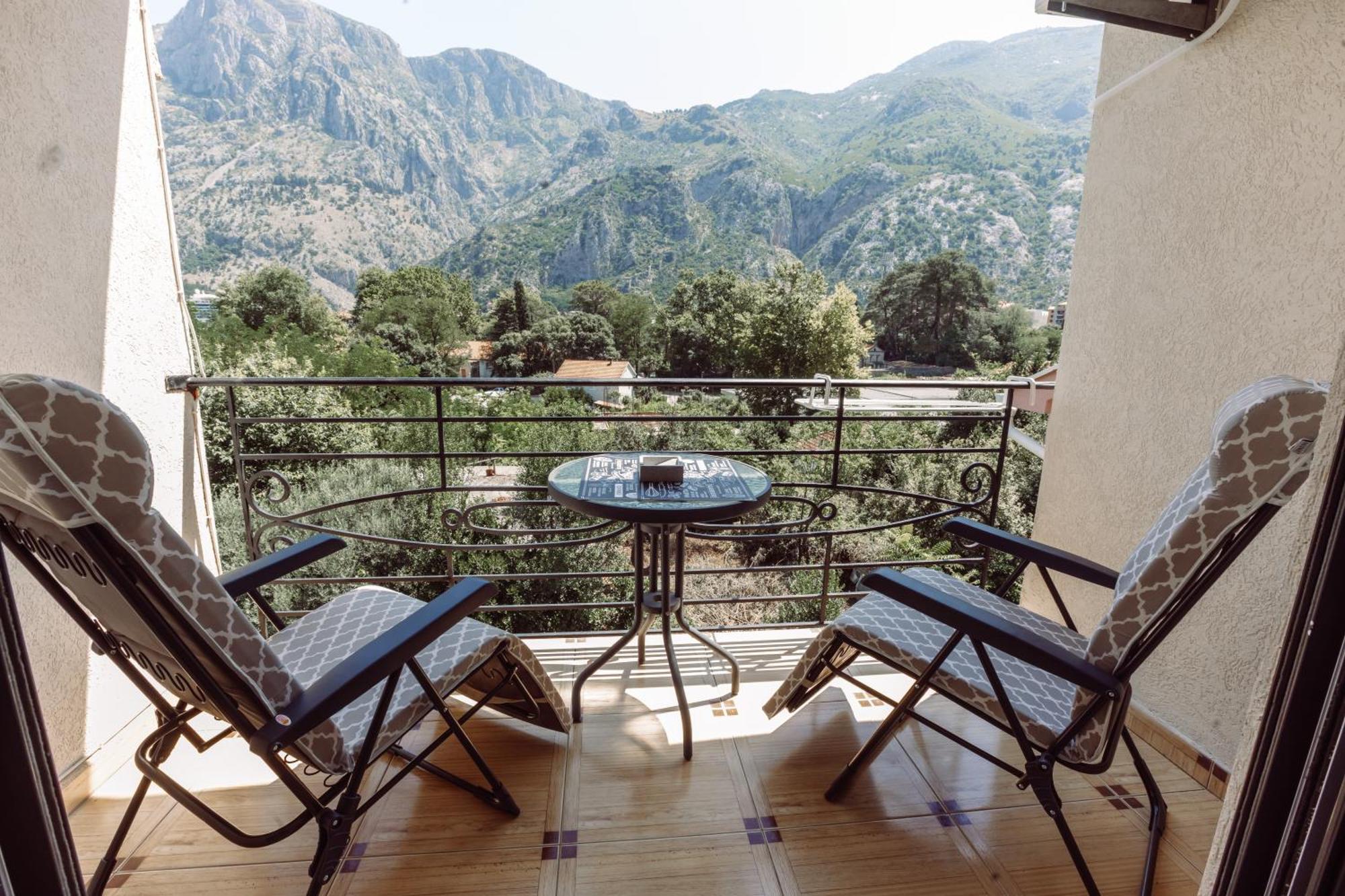 Zoi Apartment Kotor Luaran gambar